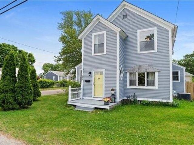 House for sale in Warwick, Rhode Island