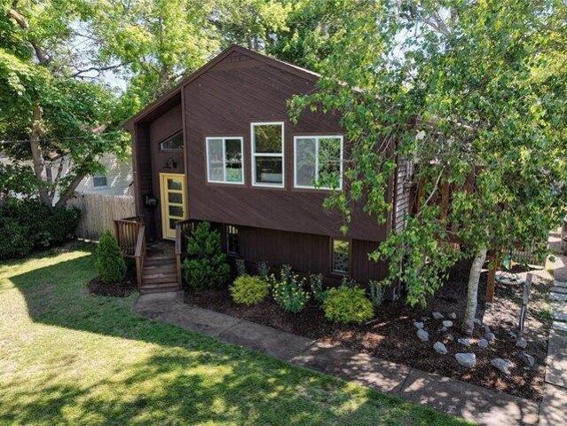House for sale in Warwick, Rhode Island