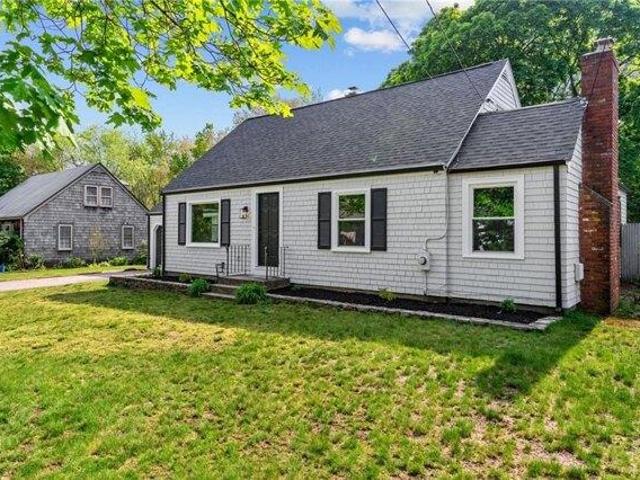 House for sale in Warwick, Rhode Island