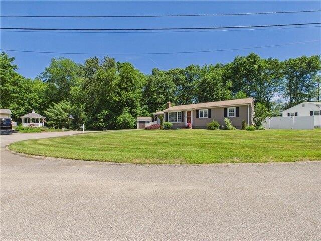 House for sale in Warwick, Rhode Island