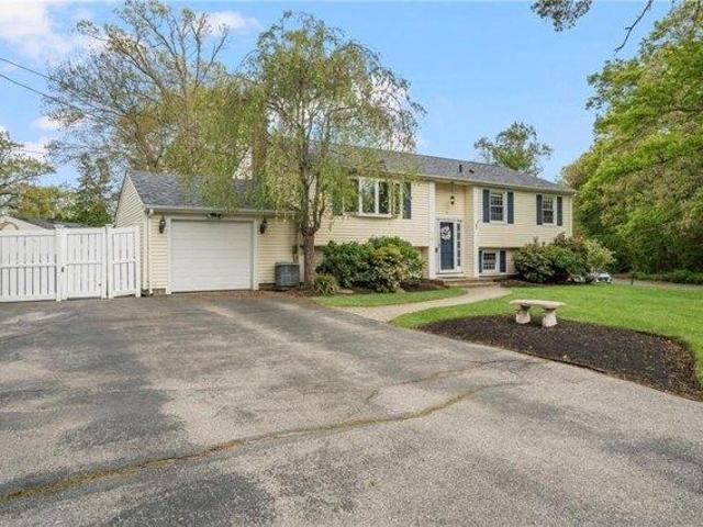 House for sale in Warwick, Rhode Island