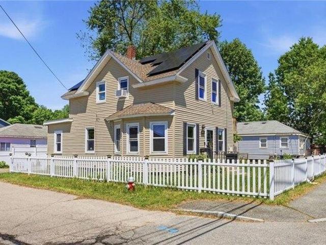 House for sale in Warwick, Rhode Island