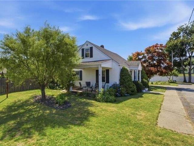 House for sale in Warwick, Rhode Island