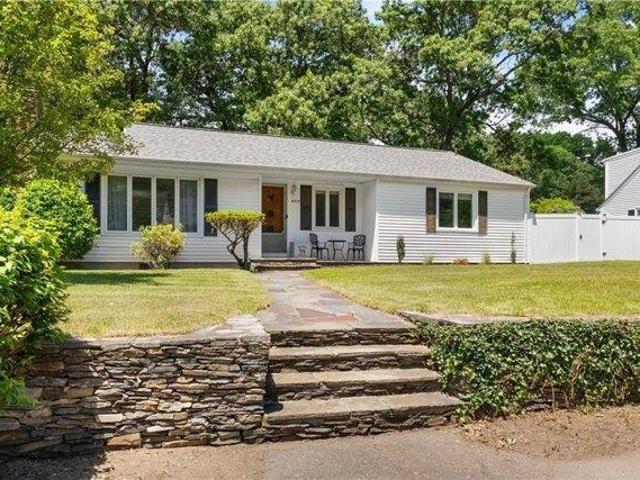 House for sale in Warwick, Rhode Island