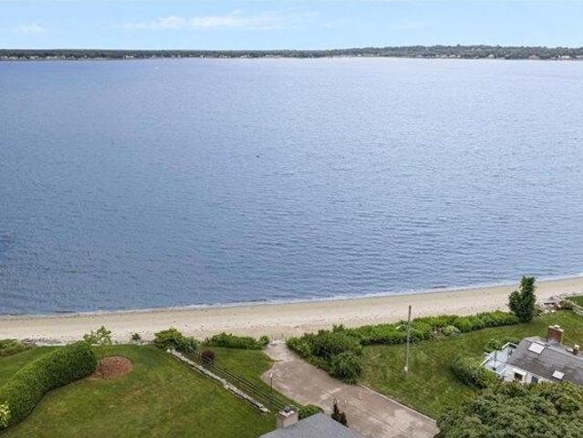 House for sale in Warwick, Rhode Island