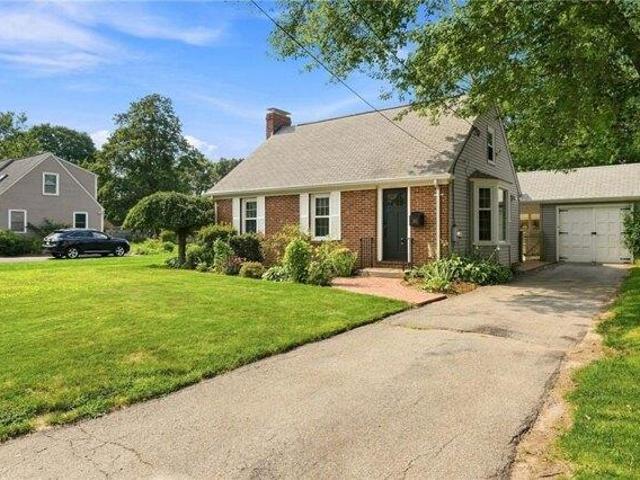 House for sale in Warwick, Rhode Island