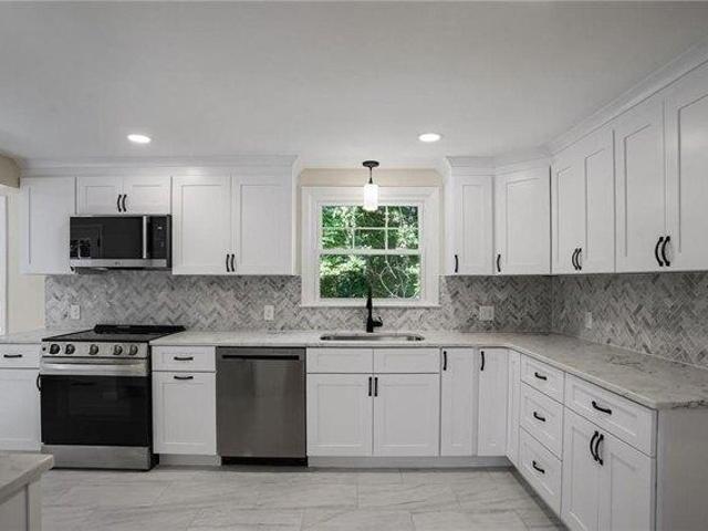 House for sale in Gaspee Point, Warwick
