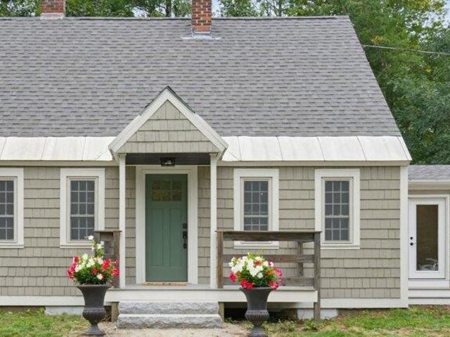 House for sale in East Washington, Washington