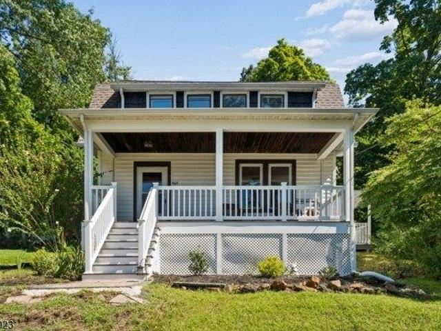 House for sale in Watchung, New Jersey