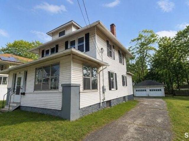 House for sale in Waterbury, Connecticut