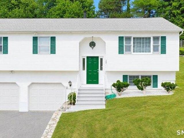House for sale in Waterbury, Connecticut