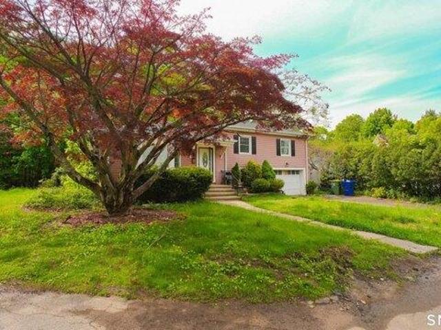 House for sale in Waterbury, Connecticut