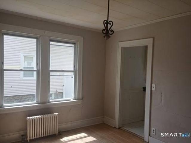 House for sale in Mill Plain, Waterbury