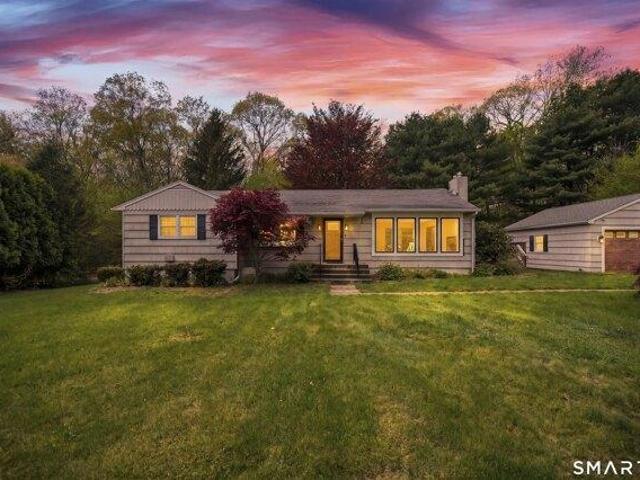 House for sale in Waterford, Connecticut