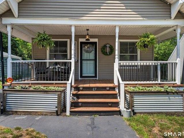 House for sale in Waterford, Connecticut