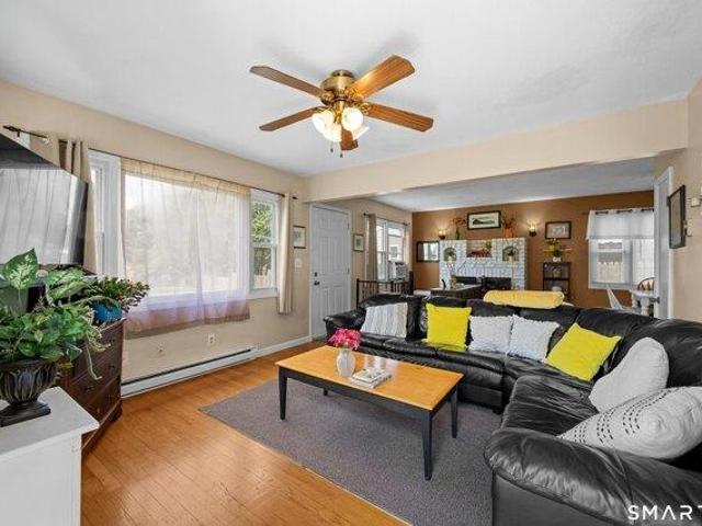 House for sale in Waterford, Connecticut