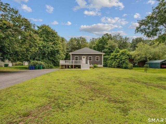 House for sale in Waterford, Connecticut