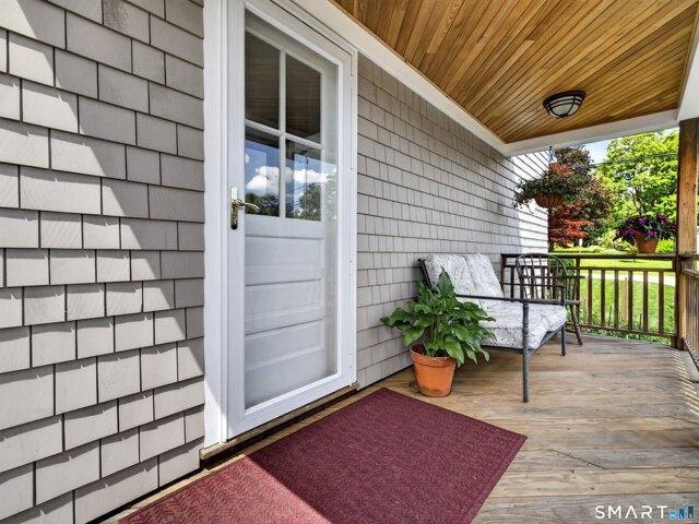 House for sale in Waterford, Connecticut