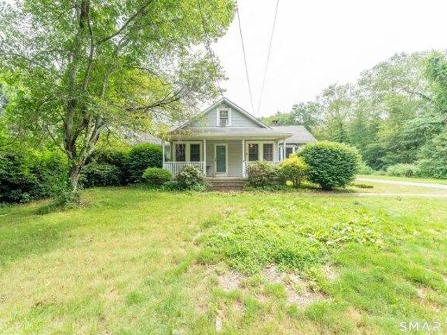 House for sale in Waterford, Connecticut
