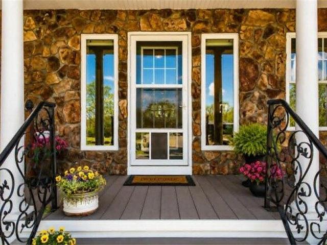 House for sale in Seneca, New York
