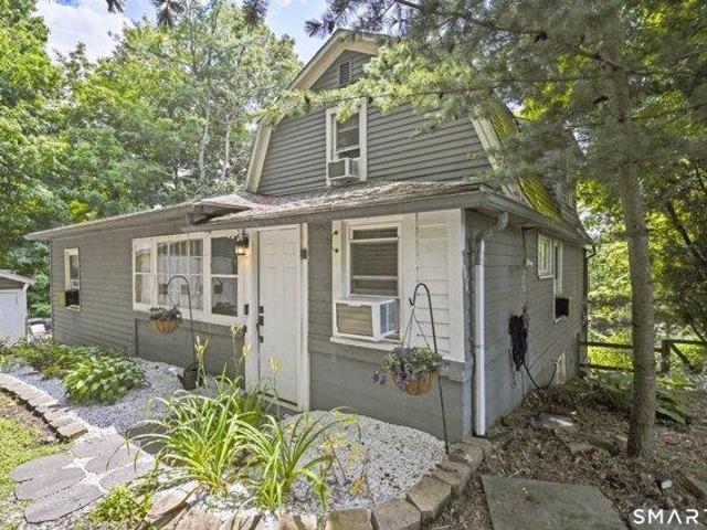 House for sale in Oakville, Connecticut