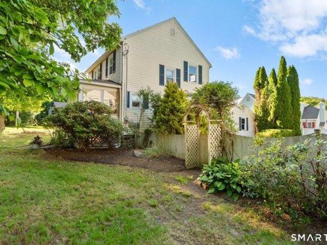 House for sale in Oakville, Watertown