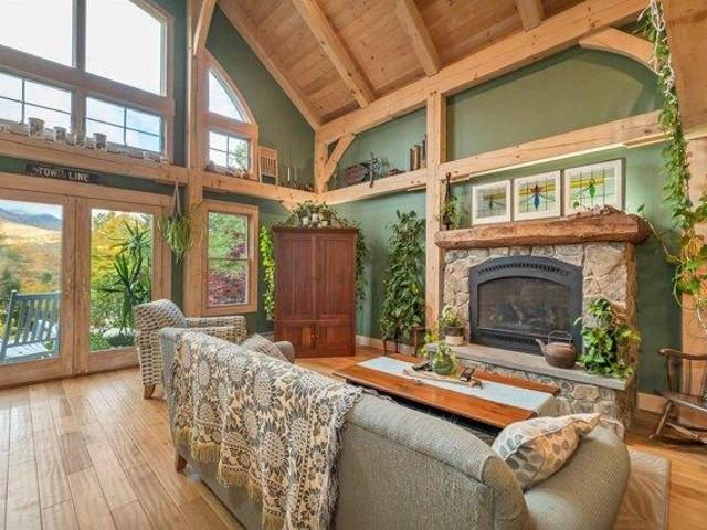 House for sale in Waterville Valley, Grafton County