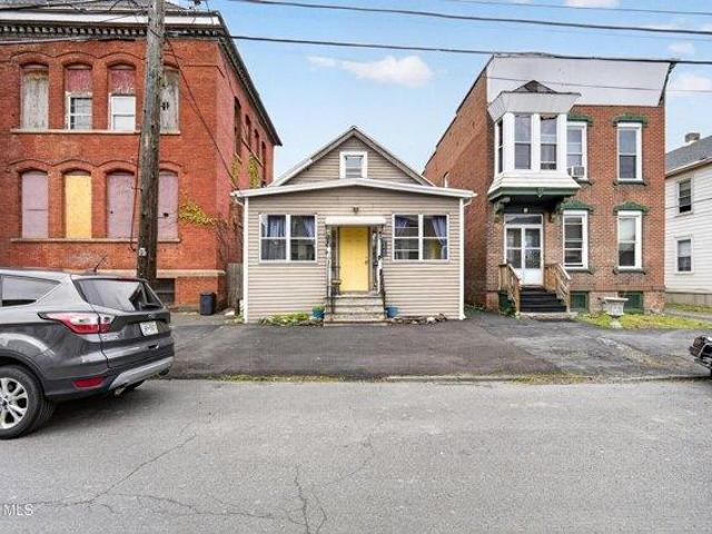 House for sale in Watervliet, New York