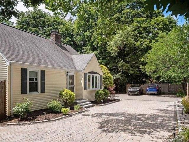 House for sale in Wayland, Massachusetts