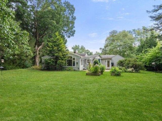 House for sale in Wayland, Middlesex County