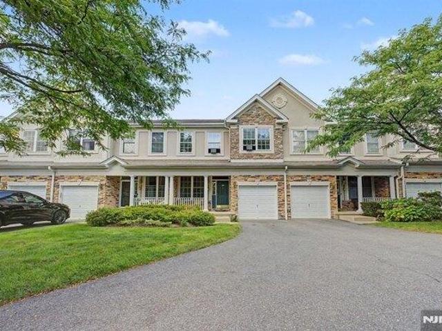 House for sale in Wayne, Passaic County
