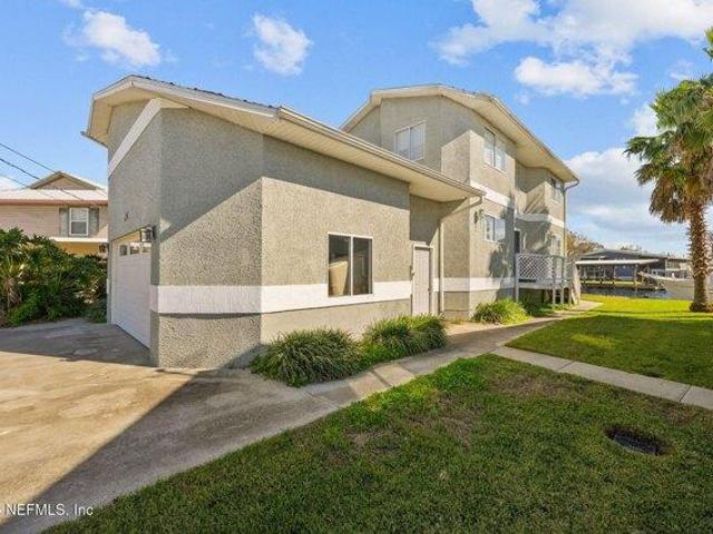 House for sale in Welaka