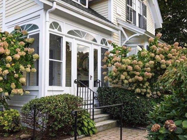 House for sale in Wellesley, Norfolk County