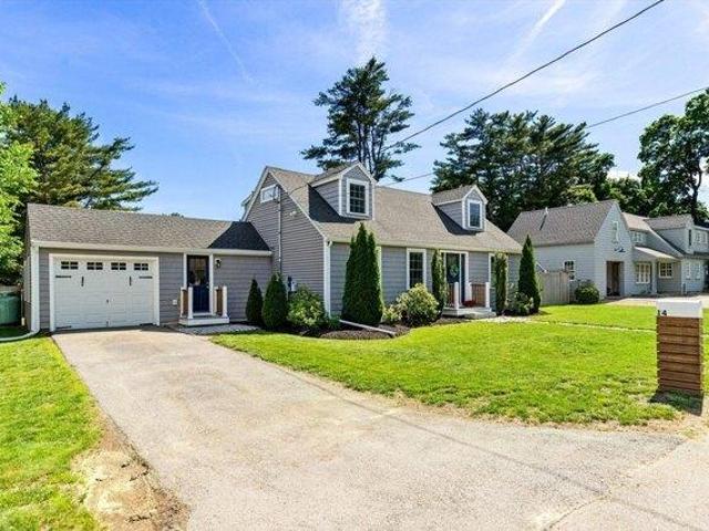 House for sale in Wenham, Massachusetts