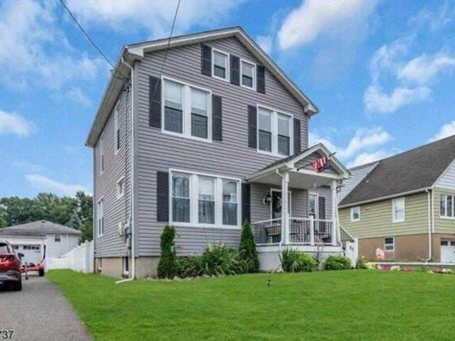 House for sale in Fairfield, New Jersey