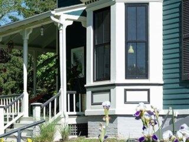House for sale in Hannacroix, New York