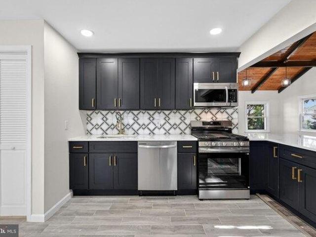 House for sale in Thorofare, New Jersey