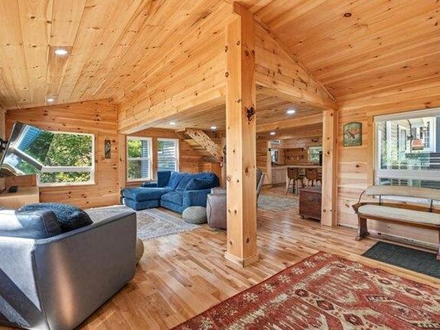House for sale in Maine