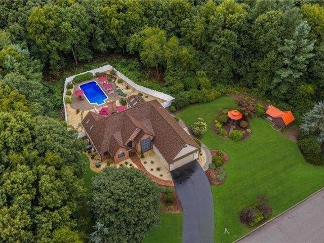 House for sale in West Greenwich, Kent County