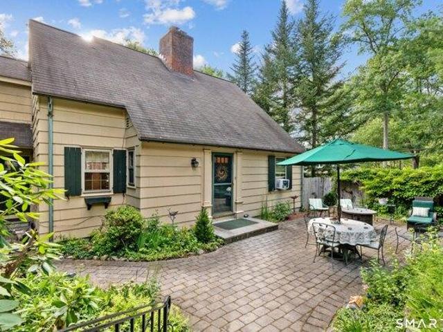 House for sale in Farmington, Connecticut
