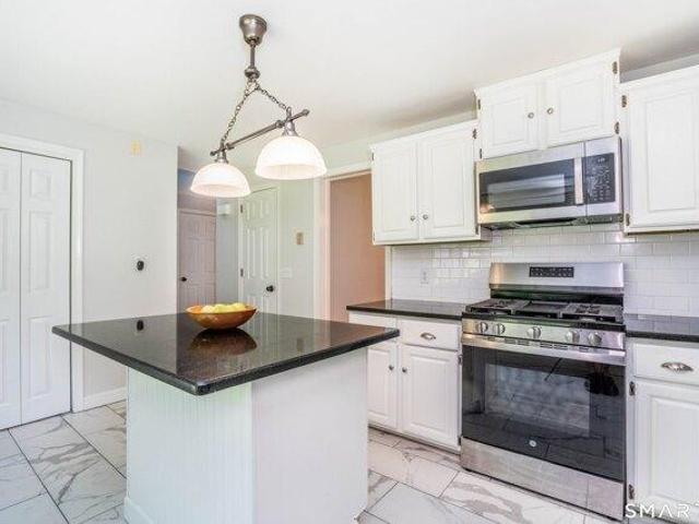 House for sale in Farmington, Connecticut