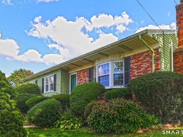 House for sale in West Shore, West Haven