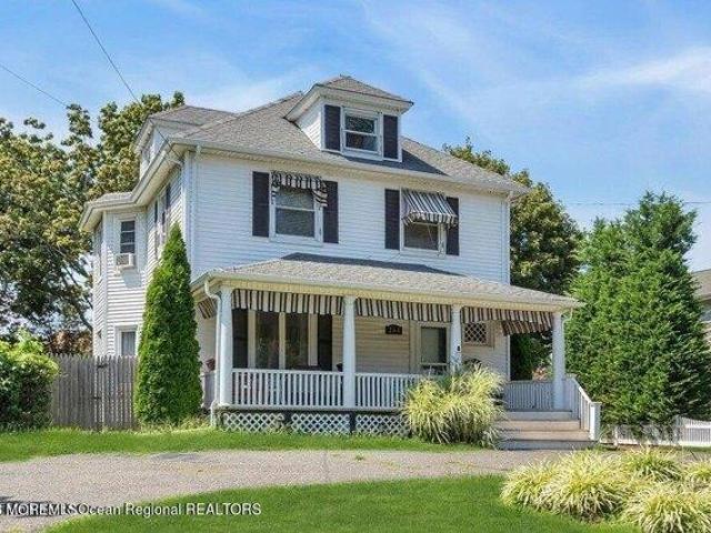 House for sale in Monmouth, New Jersey