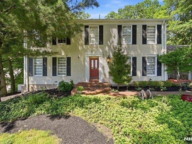House for sale in Passaic, New Jersey