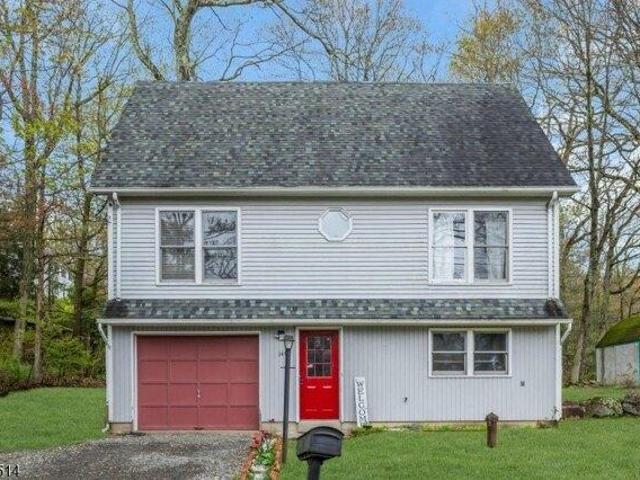 House for sale in Passaic, New Jersey