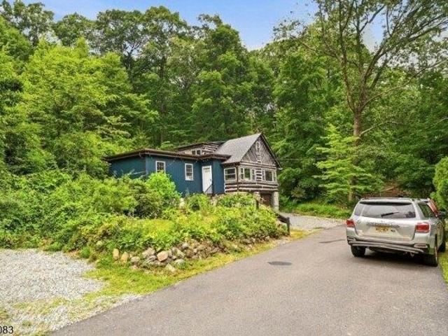 House for sale in Passaic, New Jersey