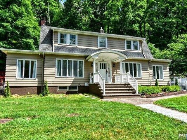 House for sale in Passaic, New Jersey