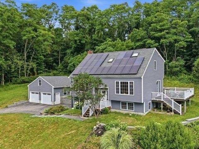 House for sale in West Newbury, Massachusetts