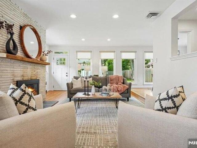 House for sale in Saint Cloud, West Orange
