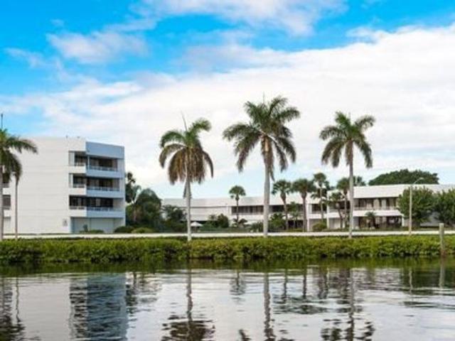House for sale in West Palm Beach, Florida